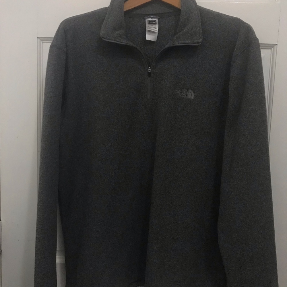 The North Face half zip pullover. Gray/Gray. Mens size L.